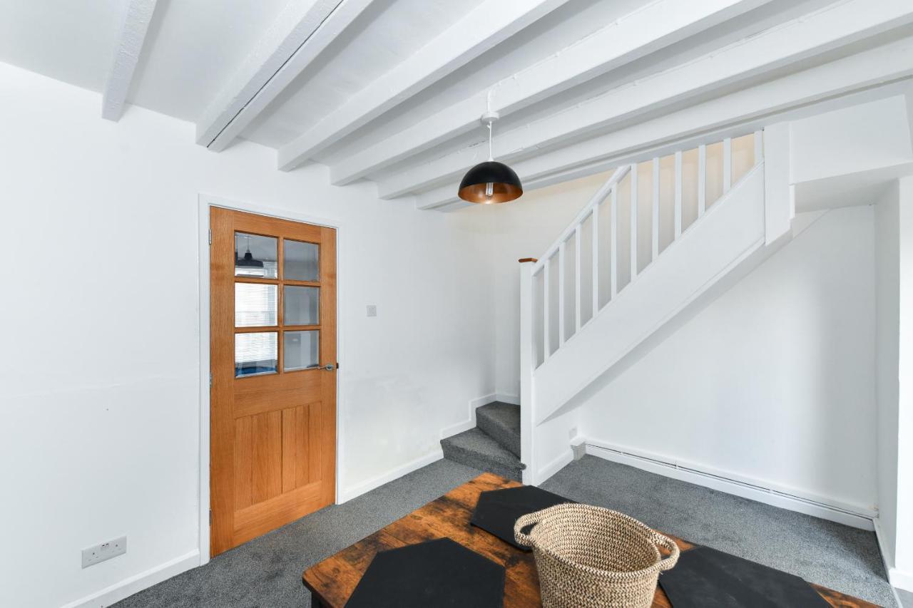 Newark Central Cottage Екстериор снимка