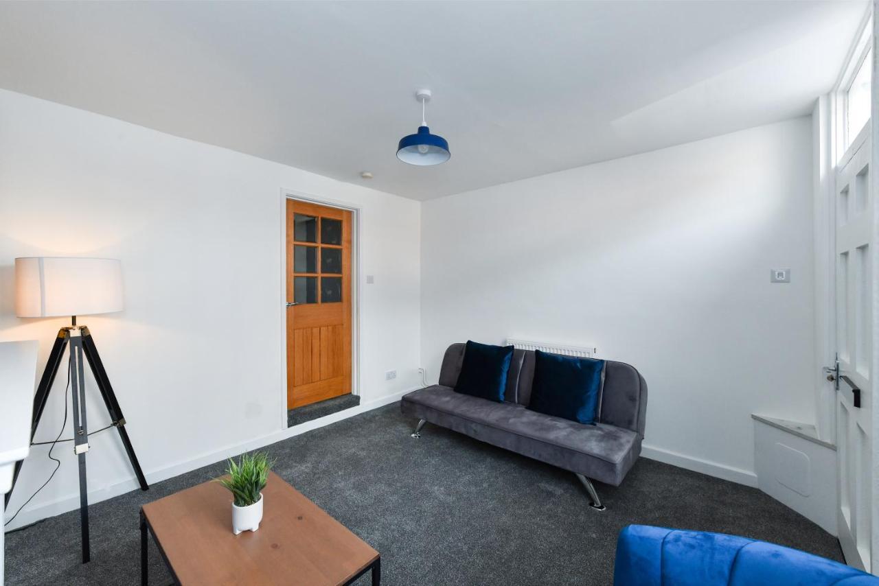 Newark Central Cottage Екстериор снимка